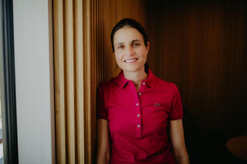 Retuschiert Fotoshooting Zahn Zauberei 210618 12